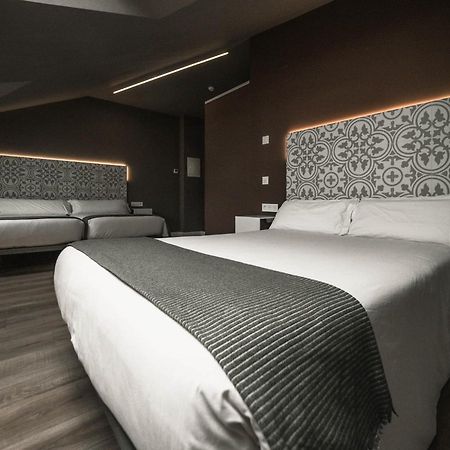 Rener Hotel Los Campones Gijón Exteriör bild